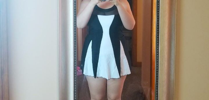 Wearing the Zando Tummy Control Swim Dress in black & white color