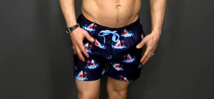 Examining the features of swim trunks for love handles