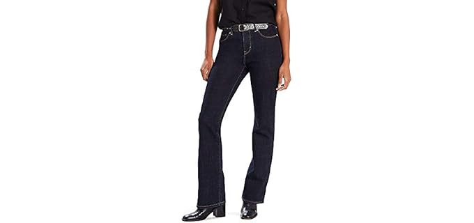 Levi’s Classic - Stretchy Mid-Rise Bootcut Jeans for Women